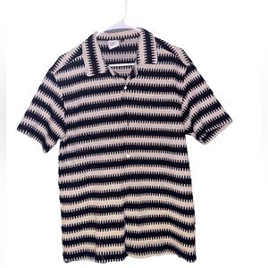 Fried Waters Short Sleeve Button Down Men Size S Vacation Wear